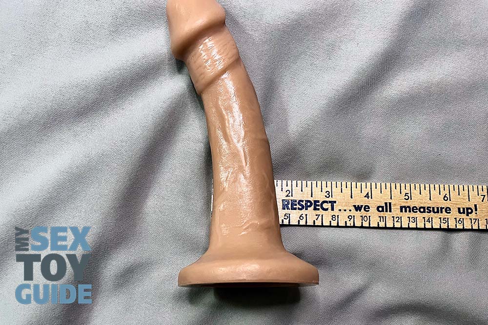 Vixskin dildo with a ruler