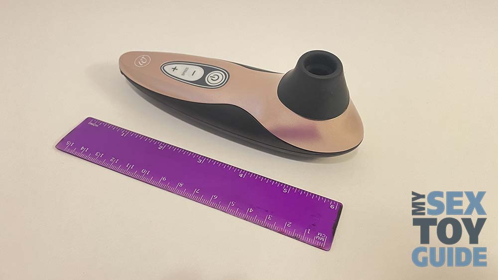 Womanizer Pro40 with a ruler
