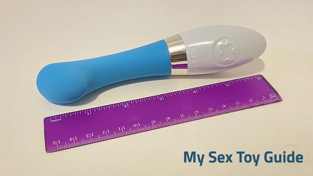 Lelo Gigi 2 with a ruler for size reference