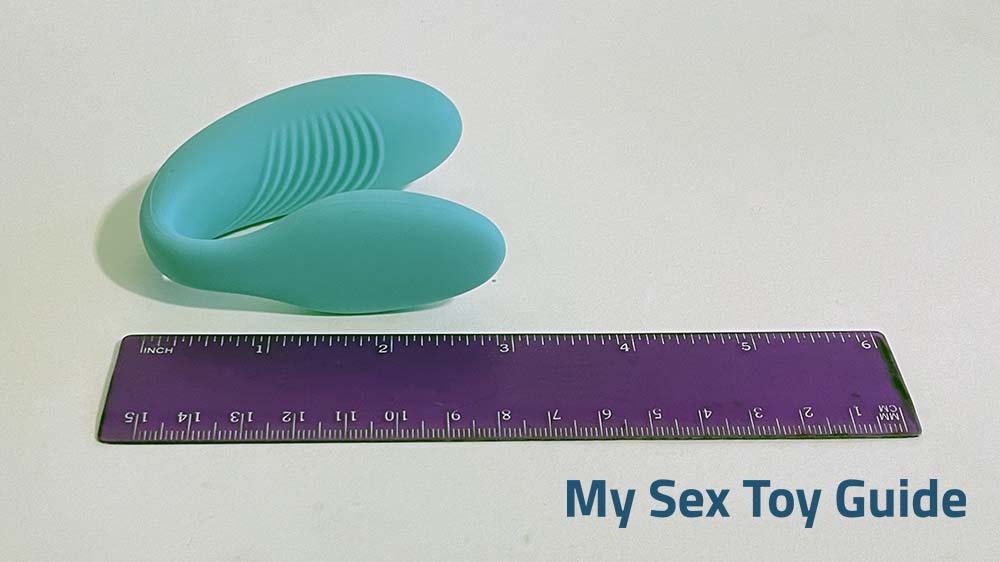 We-Vibe Sync and a ruler as size reference