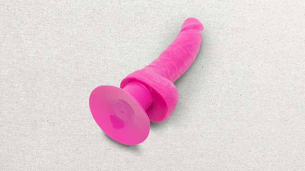 Shower Stud vibrating dildo