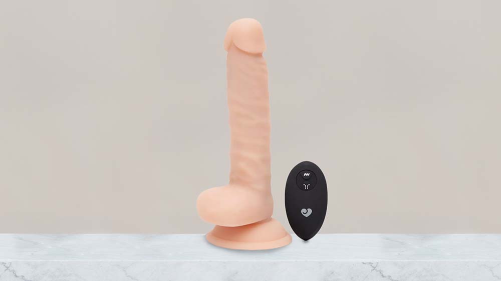 Lifelike Lover Luxe: Remote-Controlled Squirting Dildo