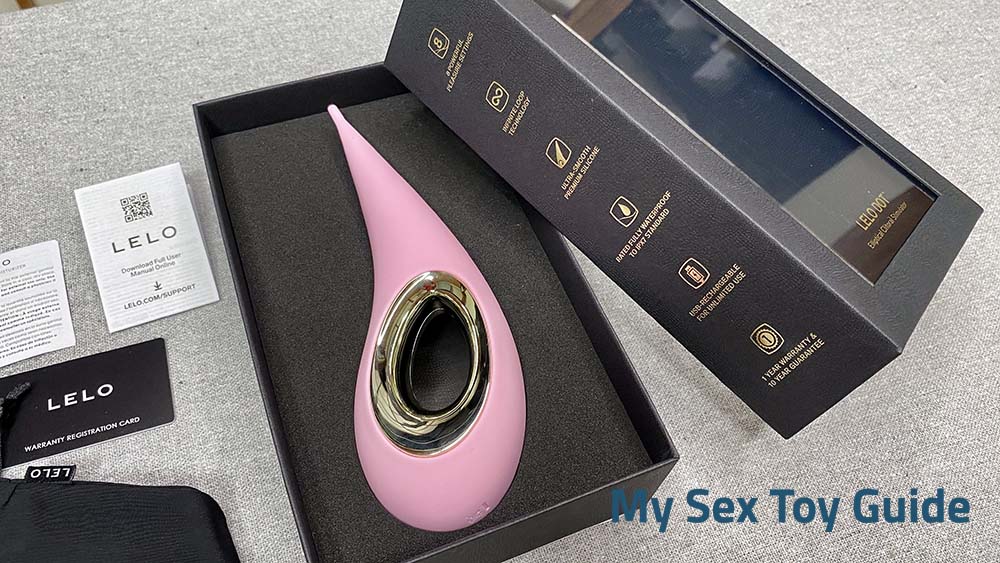 The clit vibrator inside the box