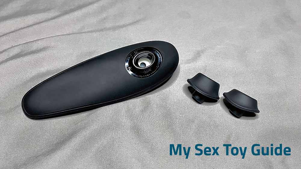 Womanizer Classic 2 with the two suction heads