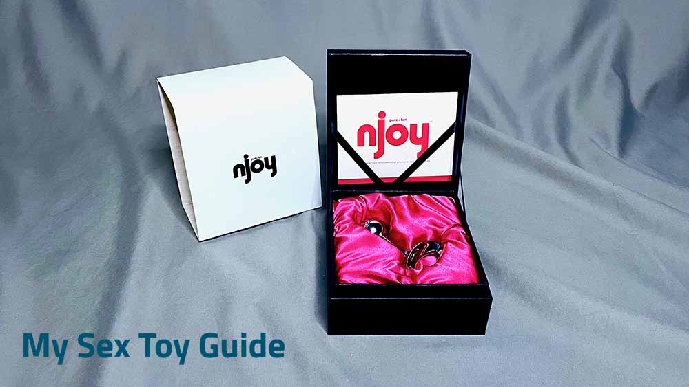 njoy Pure Plug inside the box