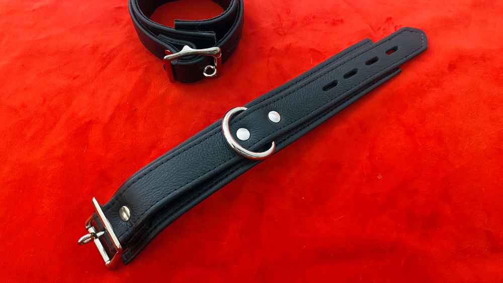 The cuffs fully extended