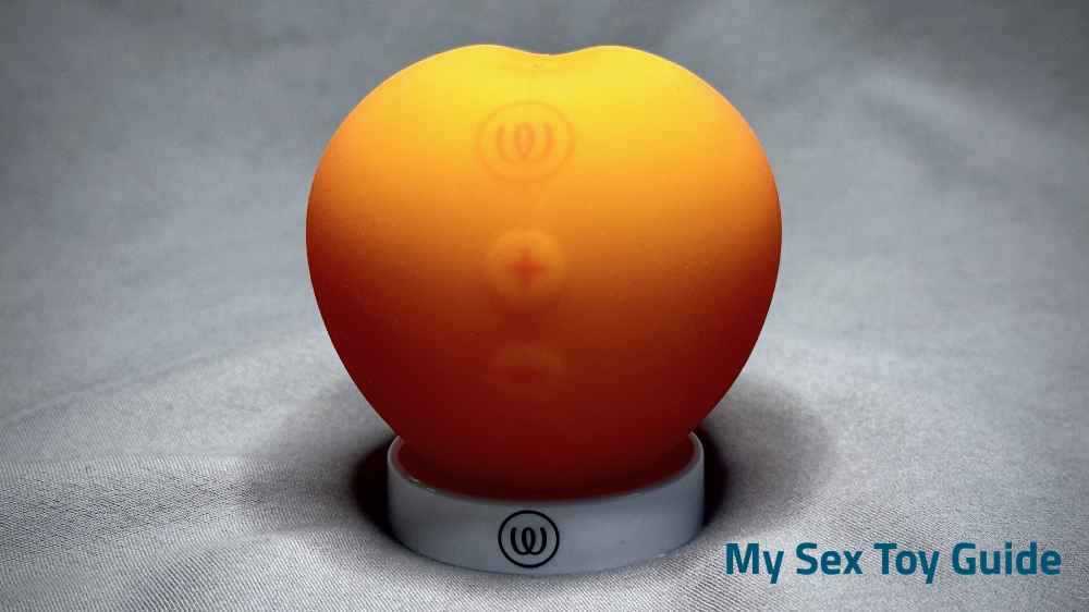 Womanizer Peach Toy
