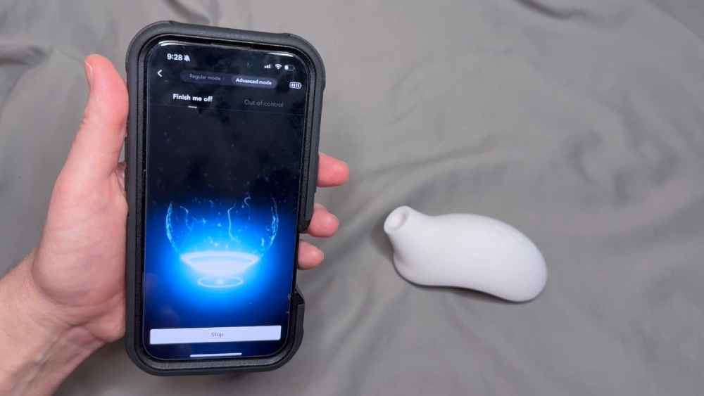 Me testing the LELO app