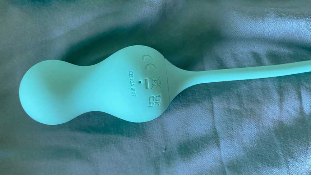 ROMP Cello Rechargeable Vibrating Egg