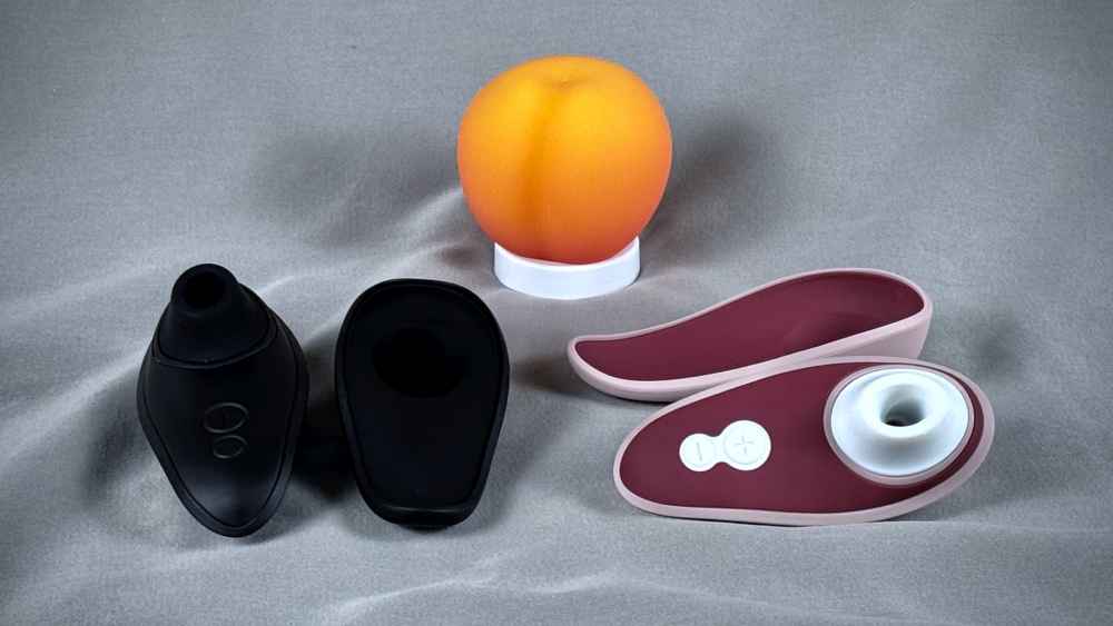 Womanizer Liberty 2 Naomi Watanabe next to some my other clit suckers