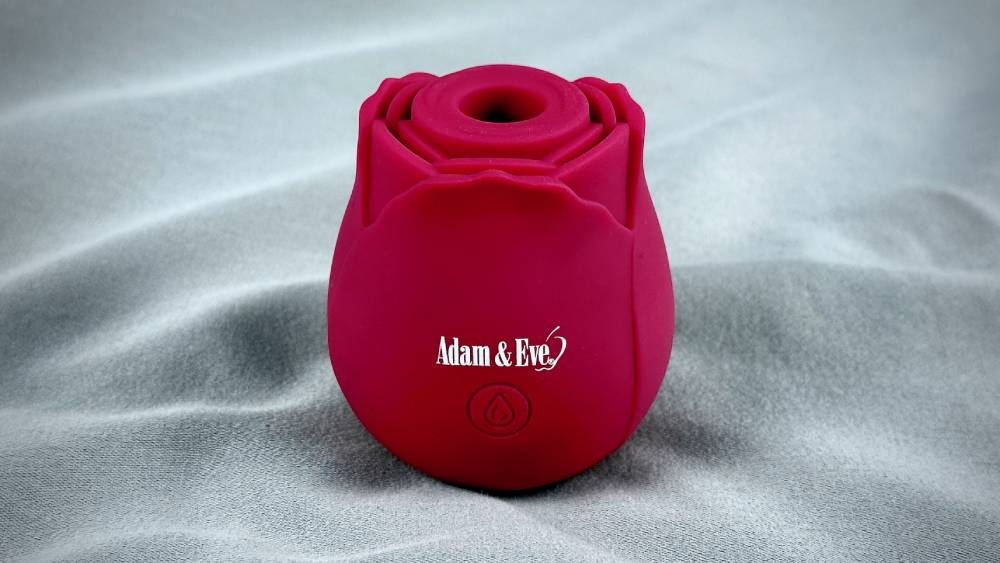 Eve’s Ravishing Suction Rose