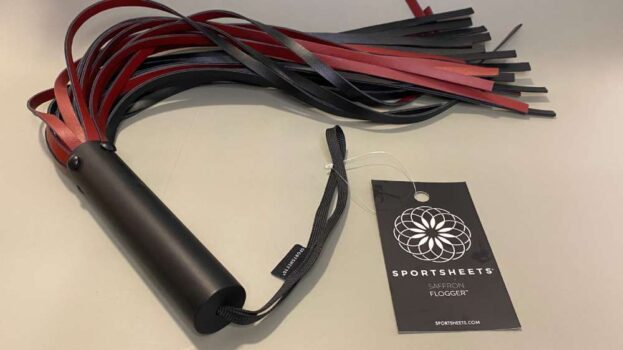 Sportsheets Saffron Flogger