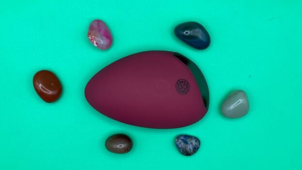 The Mantric Rechargeable Clitoral Vibrator
